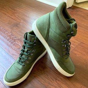 BP Cash High Top Sneaker